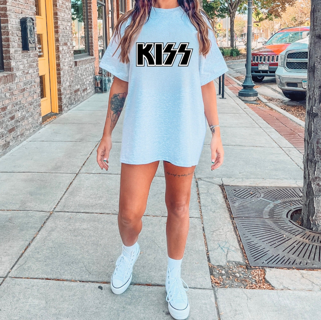 Kiss Black Lettering Tee